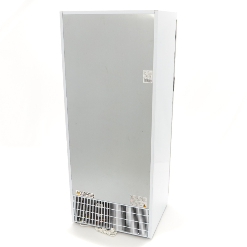 Külmik 600l - 4 reguleeritavat riiulit
