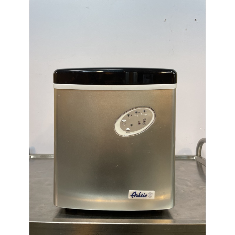98-000032.1.jpg