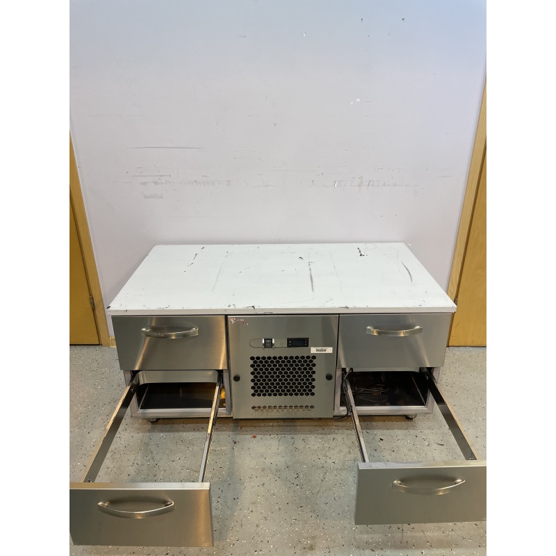 98-000107.3.jpg