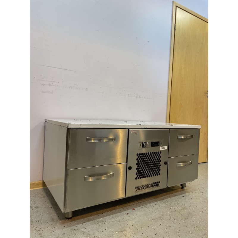98-000107.5.jpg