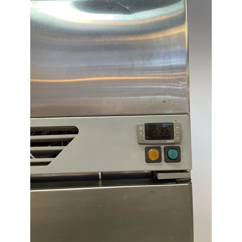 98-000115.5.jpg