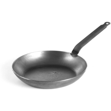 Pann valtsitud terasest 28cm