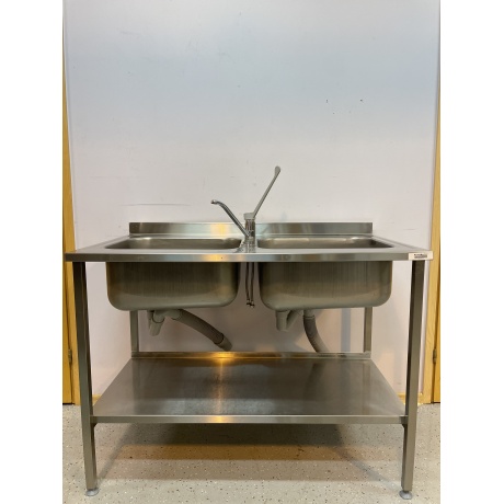 Stainless table 2 with sink and shelf