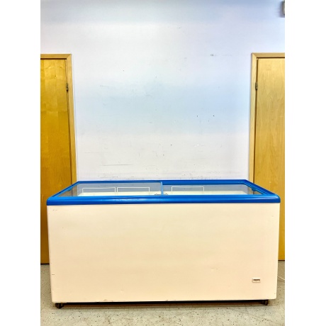 Chest freezer 550L 175x70x90cm