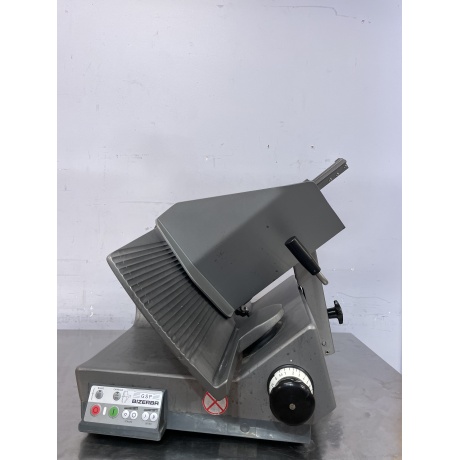 Semi-automatic slicer Bizerba